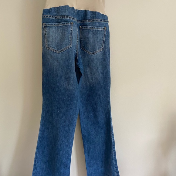 Old Navy maternity bootcut jeans - Picture 2 of 4